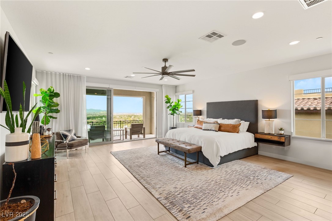 34 OLYMPIA OUTLOOK Drive