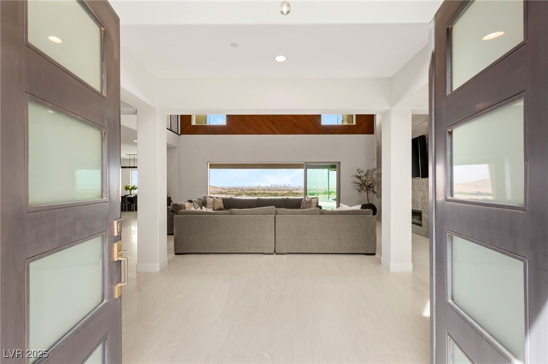 34 OLYMPIA OUTLOOK Drive