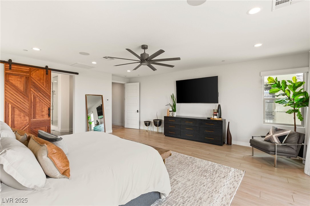 34 OLYMPIA OUTLOOK Drive