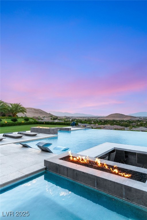 34 OLYMPIA OUTLOOK Drive