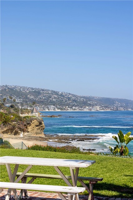 1041 Marine DR
