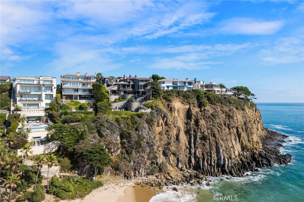 199 Emerald Bay