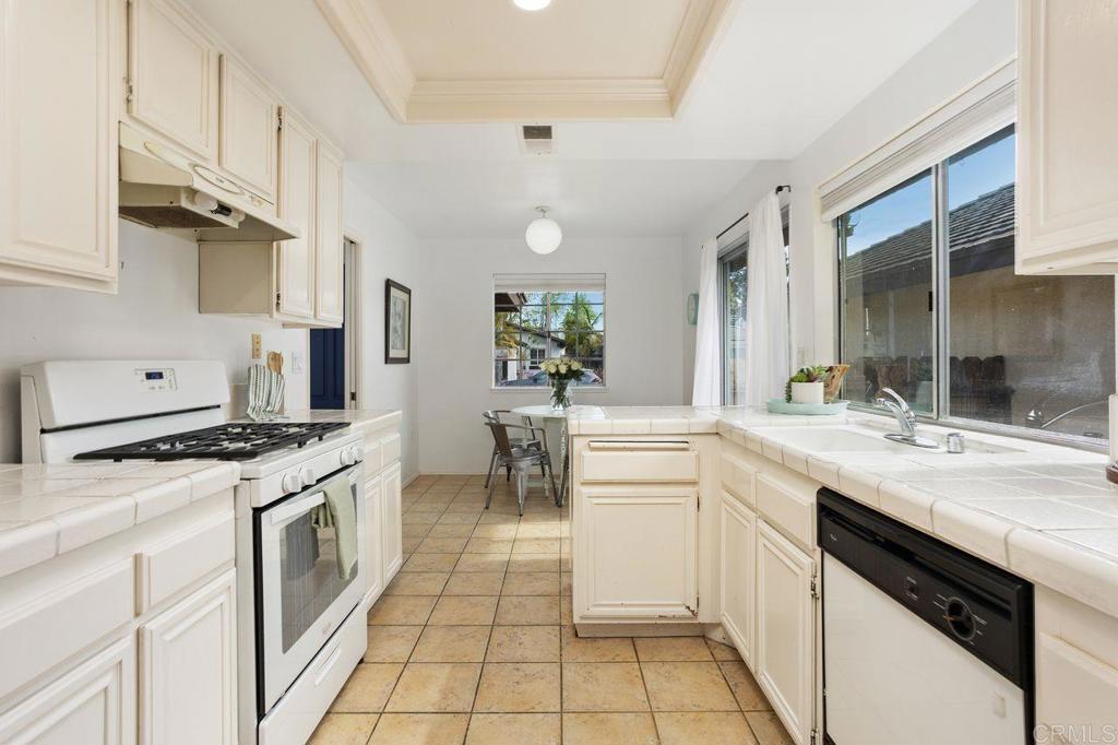 1828 Autumn Place