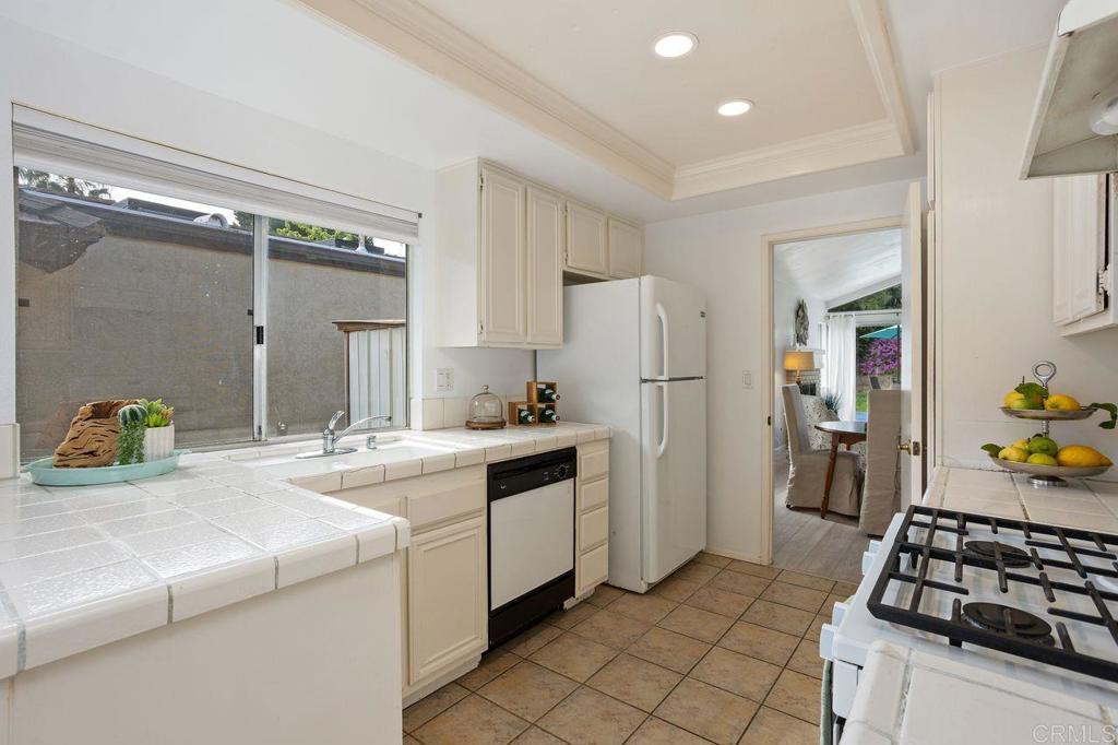 1828 Autumn Place