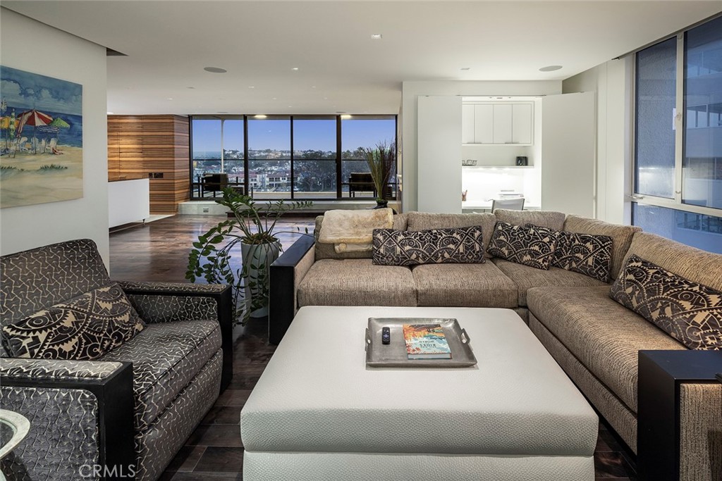 601 Lido Park Drive 5C&D