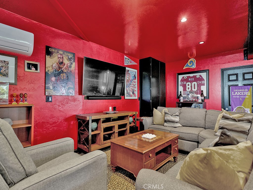 388 Flower Street