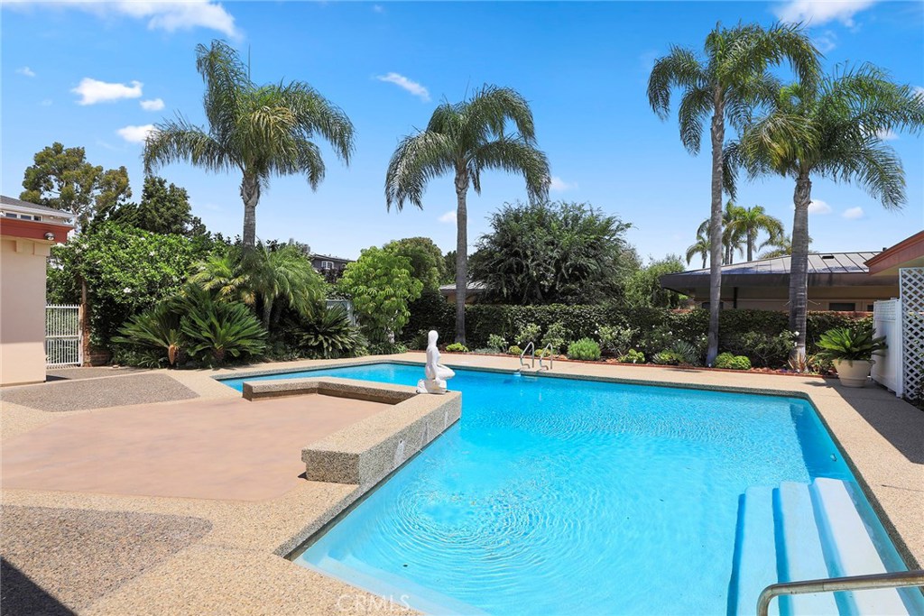 1530 Galaxy Drive