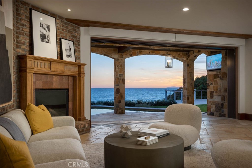 177 Shorecliff Road