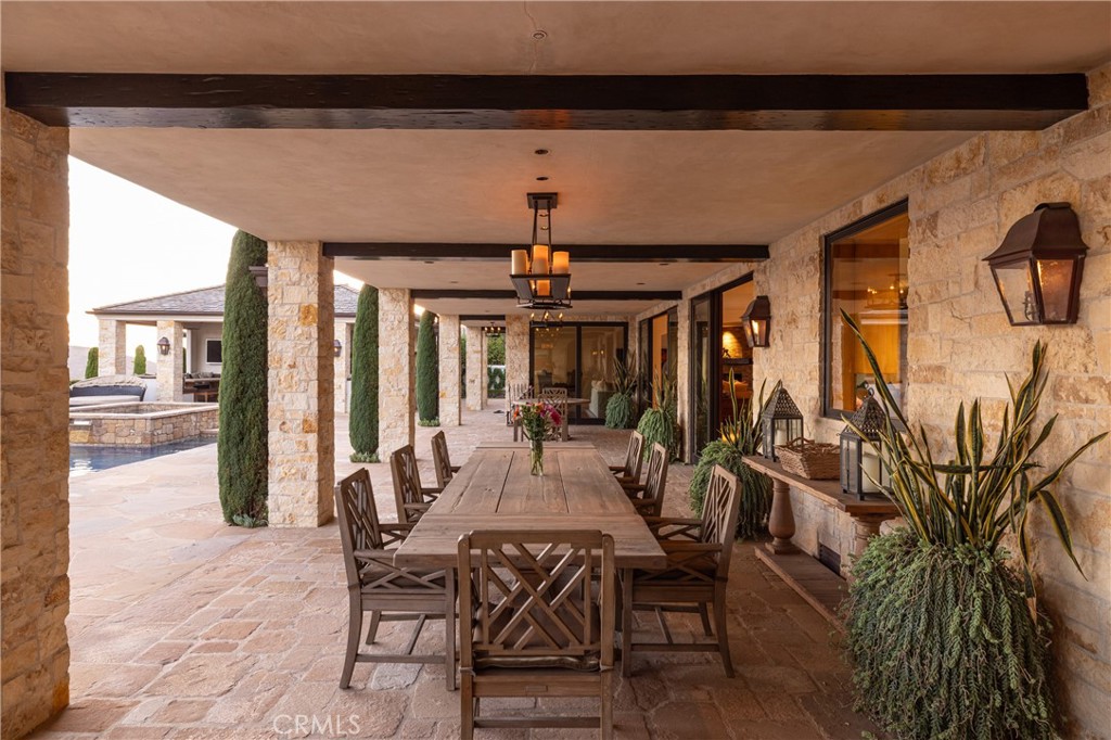 28481 Avenida La Mancha