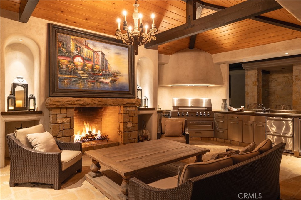 28481 Avenida La Mancha