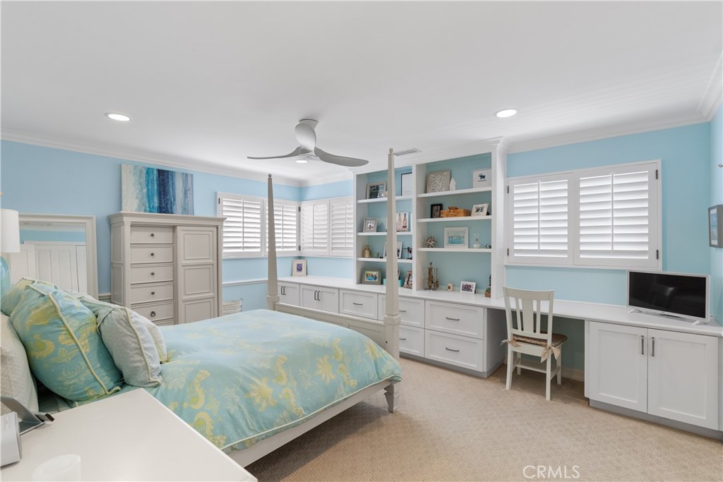 2602 Circle Drive