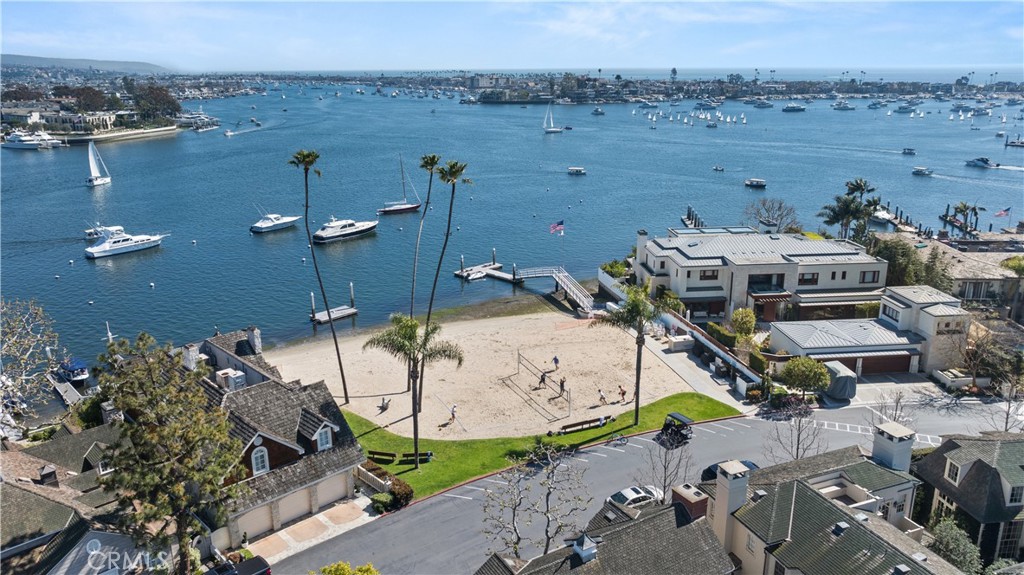 2602 Circle Drive