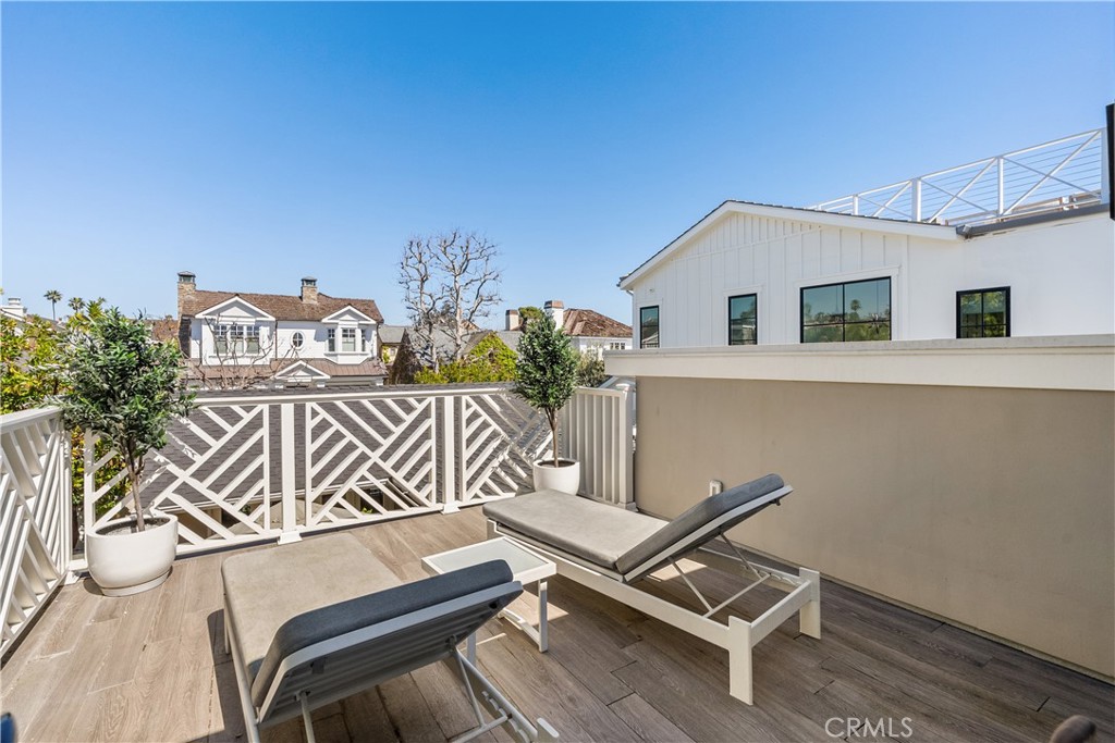 2602 Circle Drive