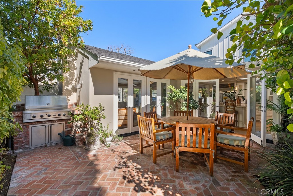 2602 Circle Drive