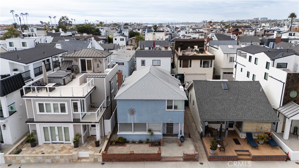 313 Coronado Street