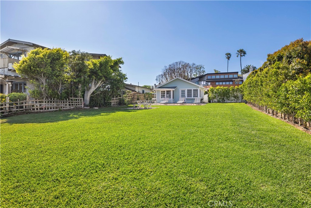 1041 Marine Drive