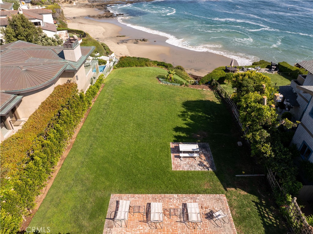 1041 Marine Drive