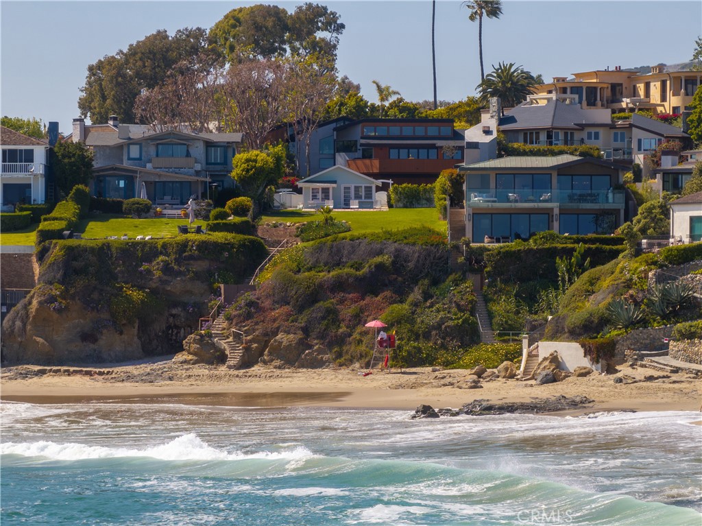 1041 Marine Drive