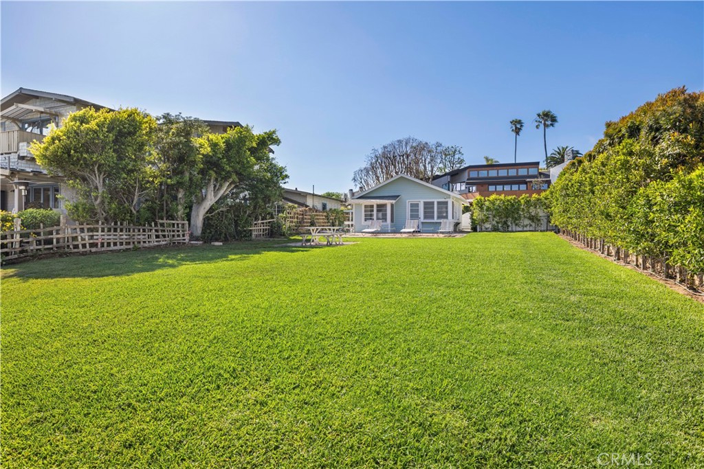 1041 Marine Drive