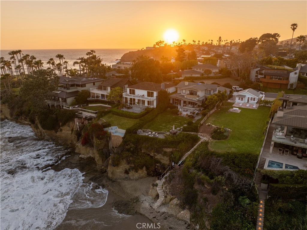 1041 Marine Drive