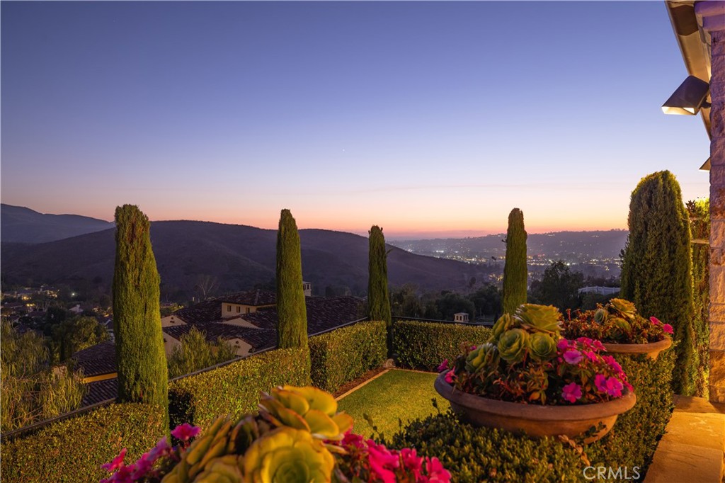 28481 Avenida La Mancha