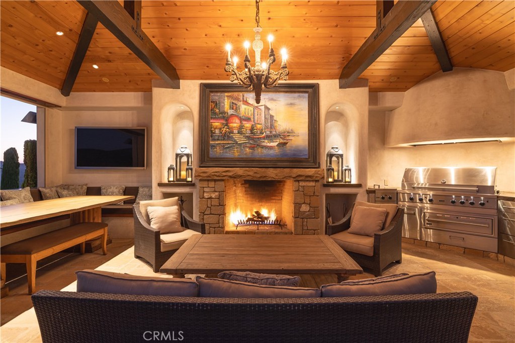 28481 Avenida La Mancha