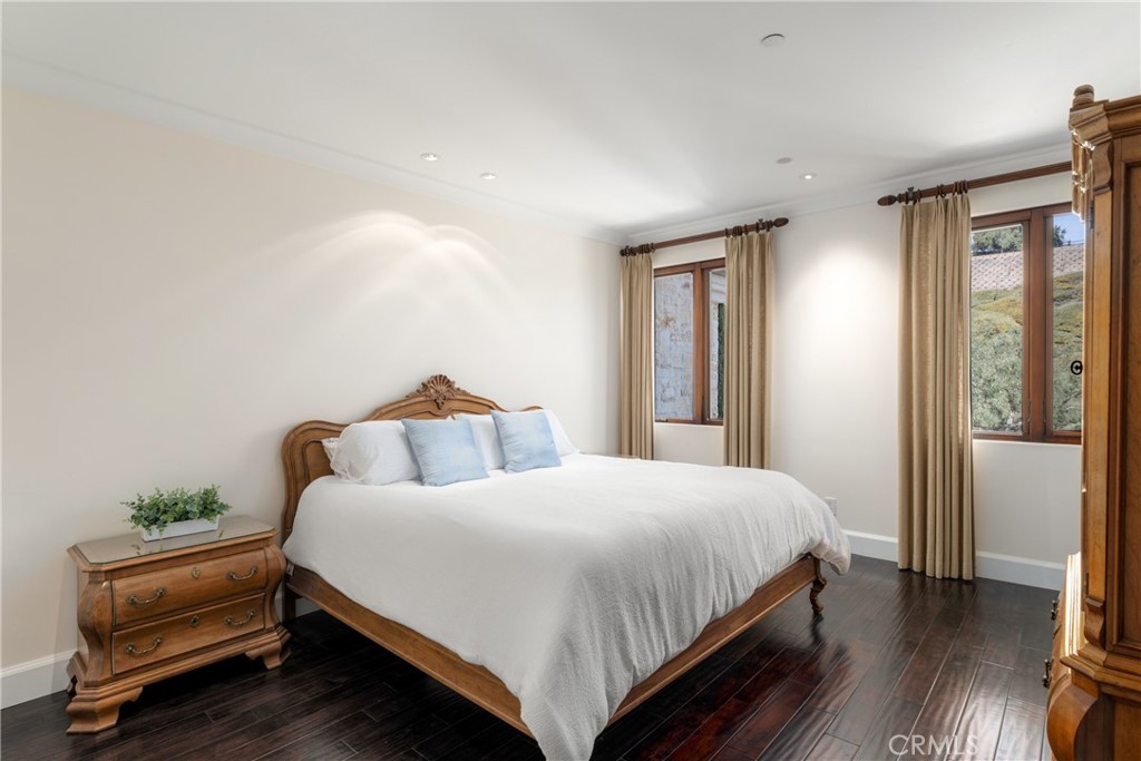 28481 Avenida La Mancha