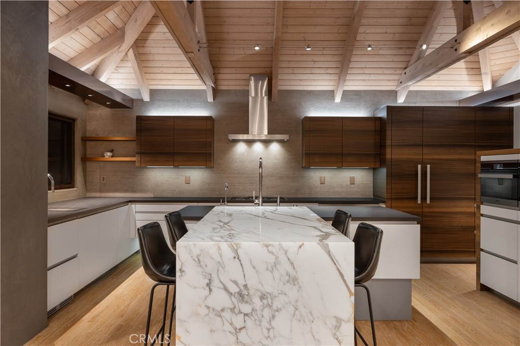 2204 Waterfront Drive