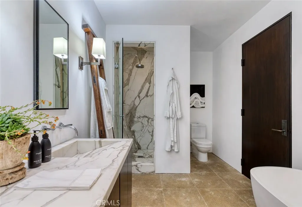 269 Emerald Bay