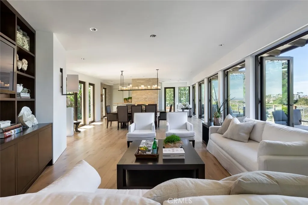269 Emerald Bay