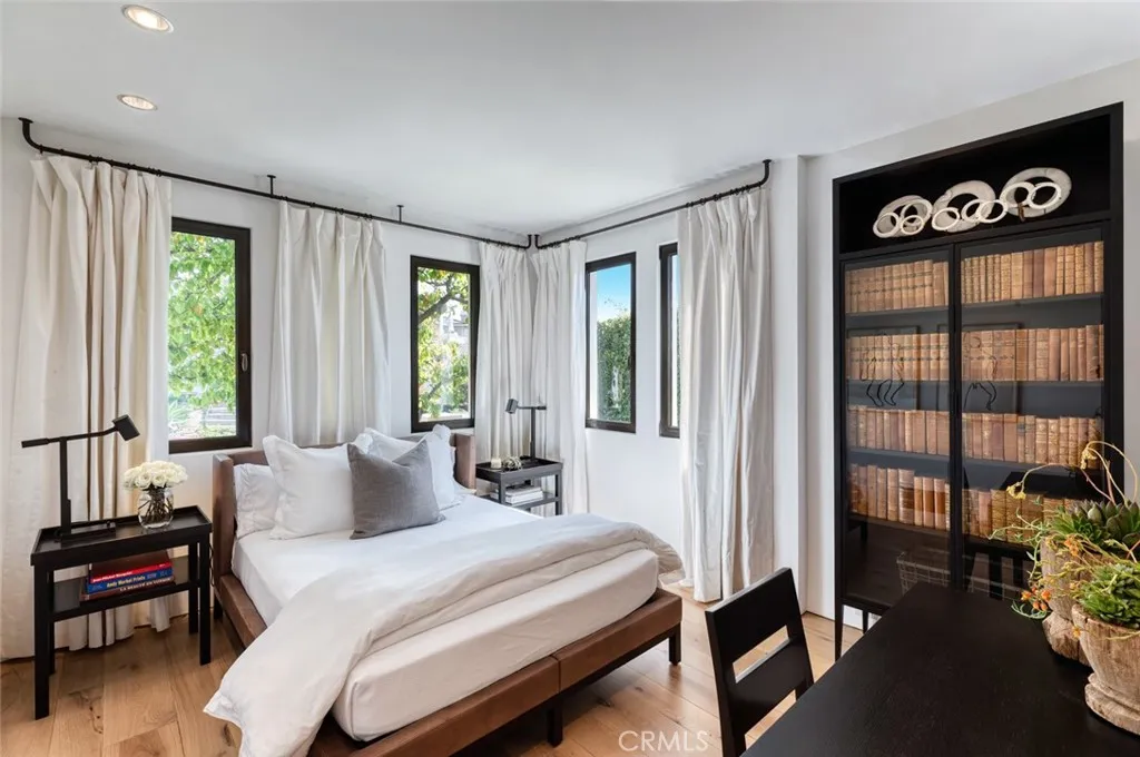 269 Emerald Bay