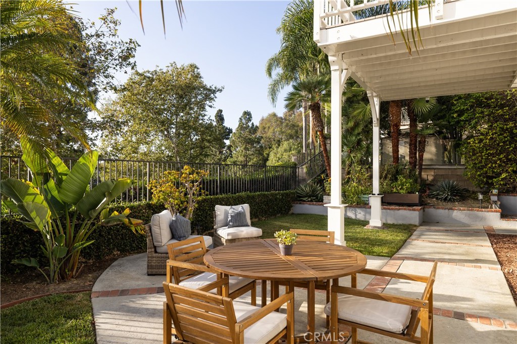 9 Pacific Crest