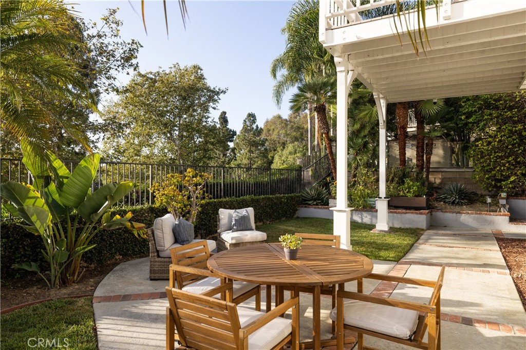 9 Pacific Crest