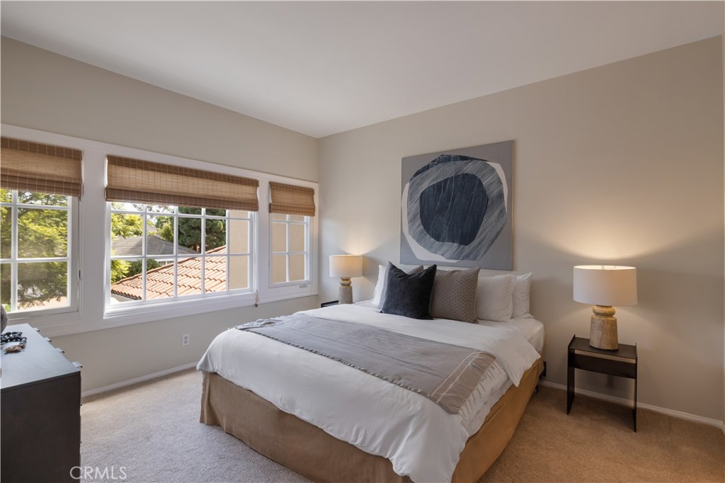 26 Belcourt