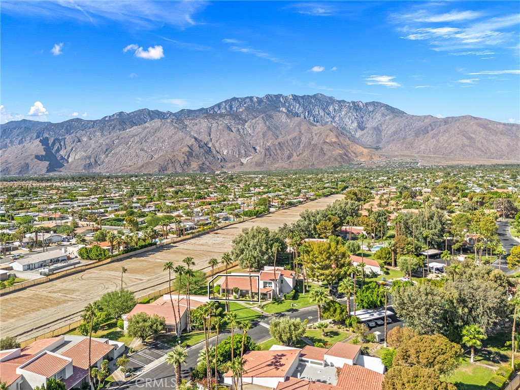 2521 N Whitewater Club Dr, Residence D