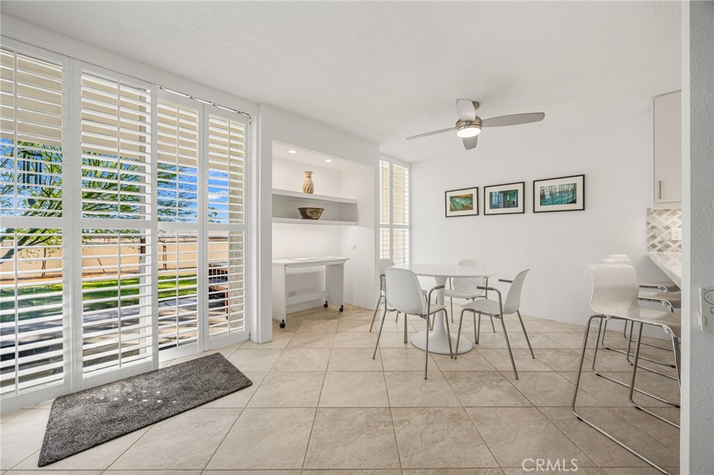 2521 N Whitewater Club Dr, Residence D