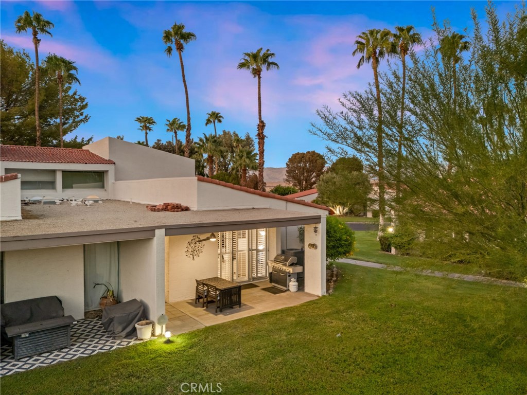 2521 N Whitewater Club Dr, Residence D