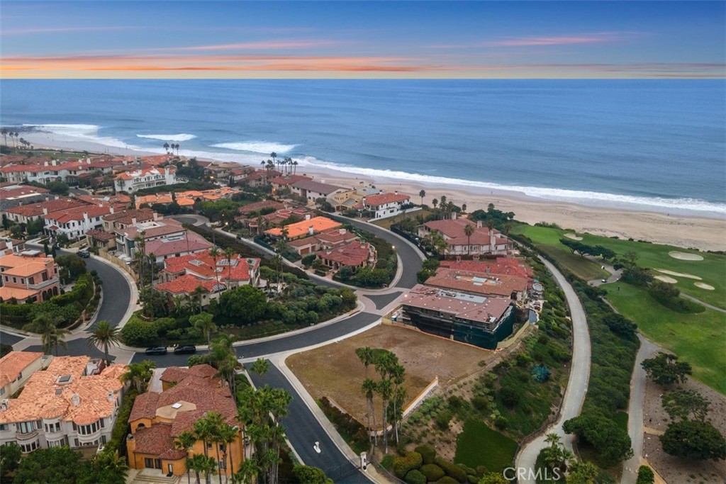 14 Ritz Cove Drive