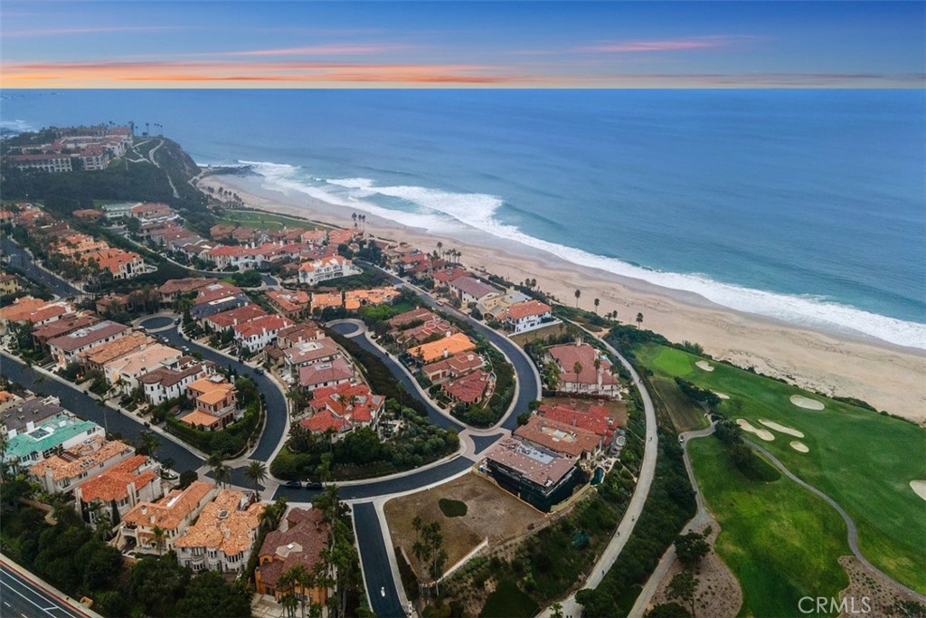 14 Ritz Cove Drive