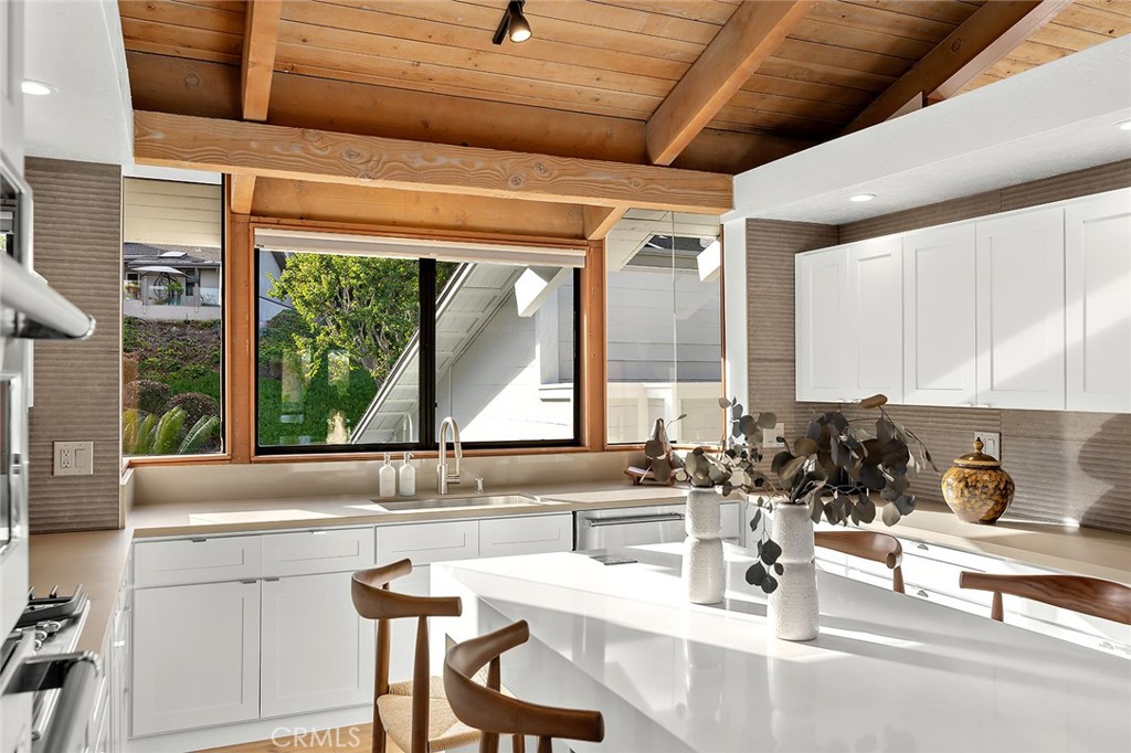 17 Morning Wood Drive