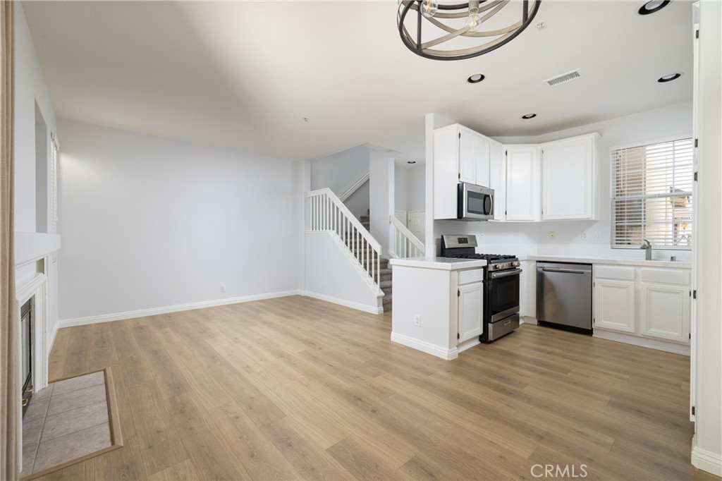 205 Seacountry Lane