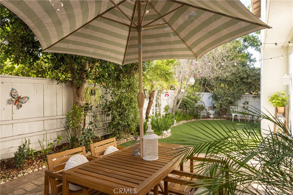 34 Radiance Lane