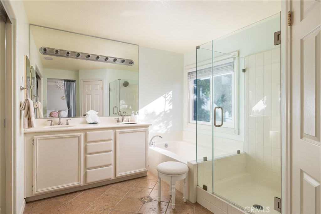 34 Radiance Lane