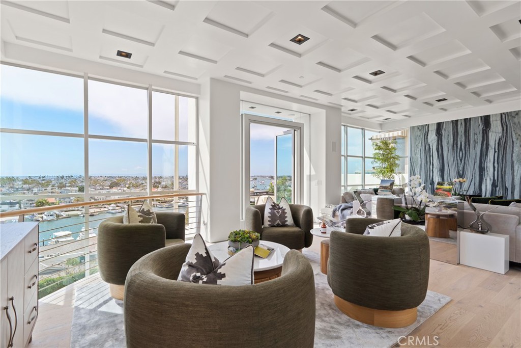 1409 Dolphin Terrace