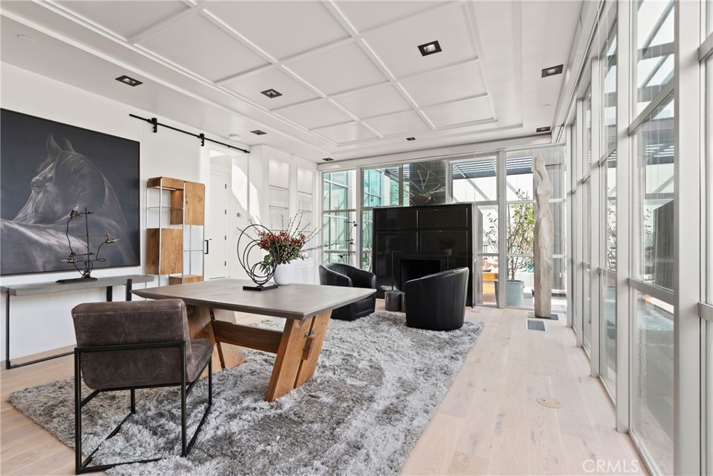 1409 Dolphin Terrace