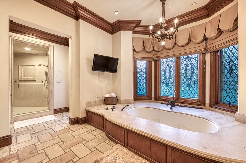 22931 Sonriente Trail