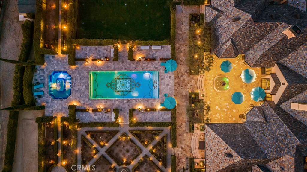 22931 Sonriente Trail