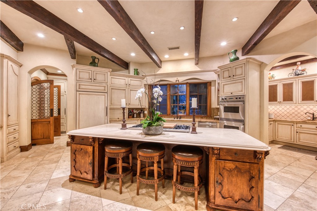 22931 Sonriente Trail