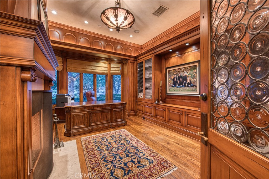 22931 Sonriente Trail