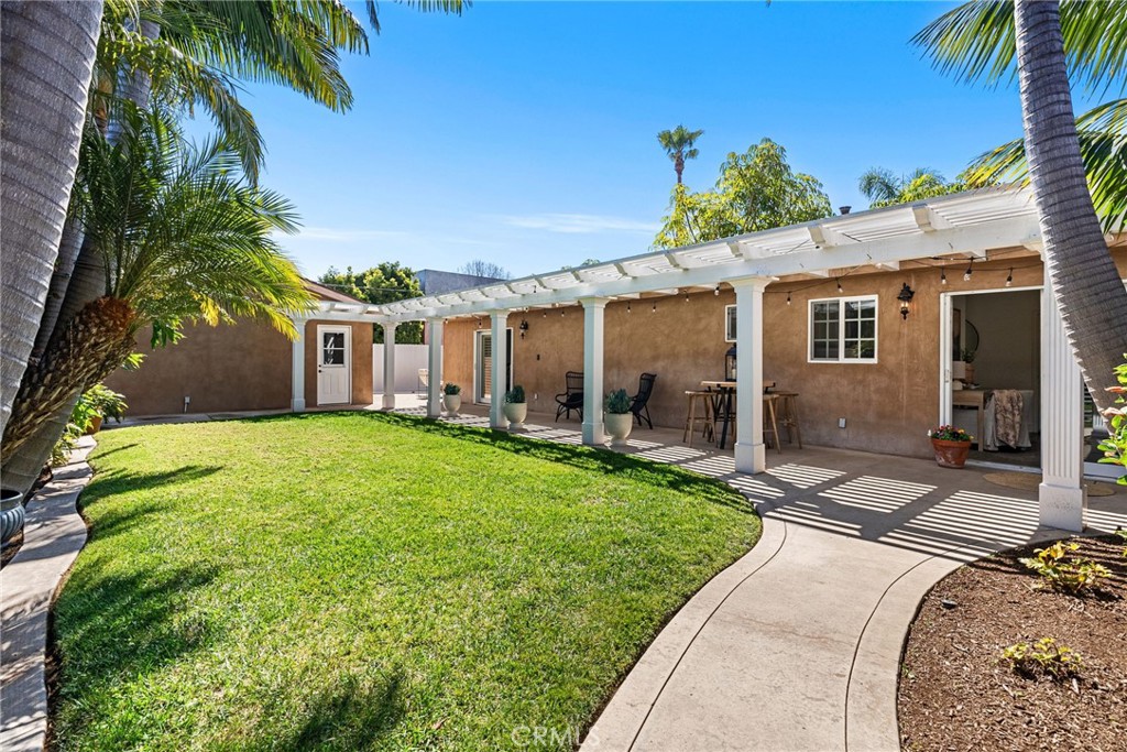 526 Westminster Avenue